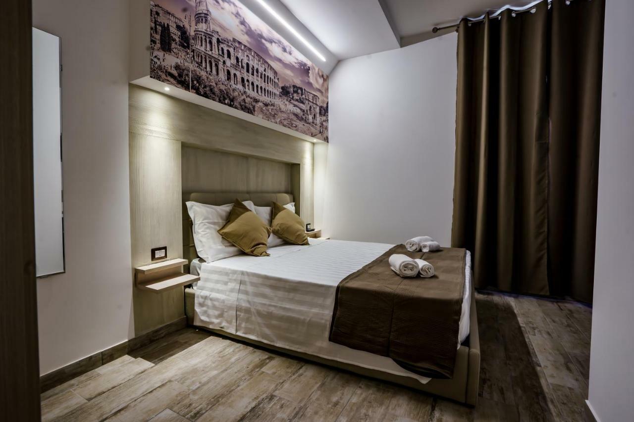 Noemi'S Rooms Guest House Рим Екстериор снимка